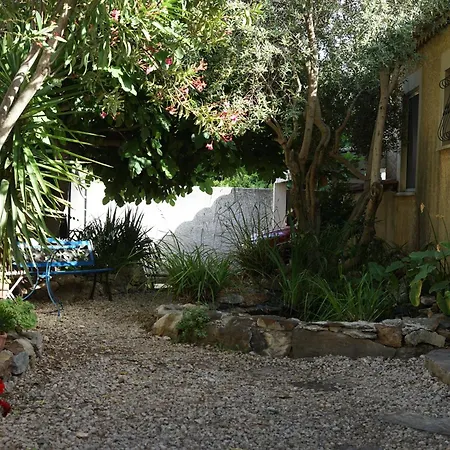 Villa Avec Piscine Prive ,plages A 7 Min ,5km