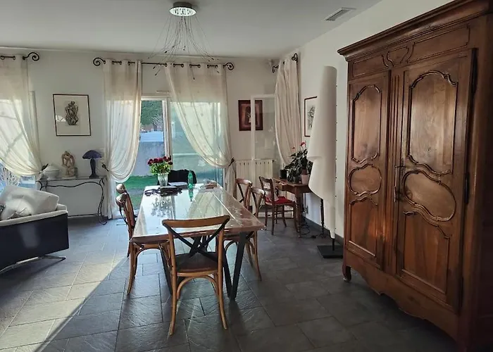 Avec Piscine Prive ,plages A 7 Min ,5km Villa Frontignan